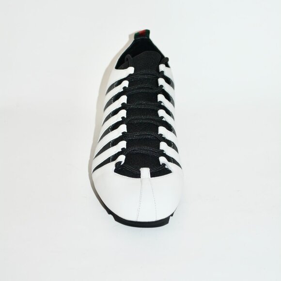 NIB GUCCI LEATHER  WHITE BLACK LION HEAD LOGO LUG SOLE SNEAKERS - Picture 8 of 10